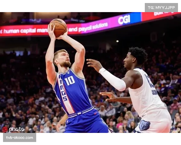 实时：国王队福克斯利用速度连续两次底线突破助攻萨博尼斯轻松得分